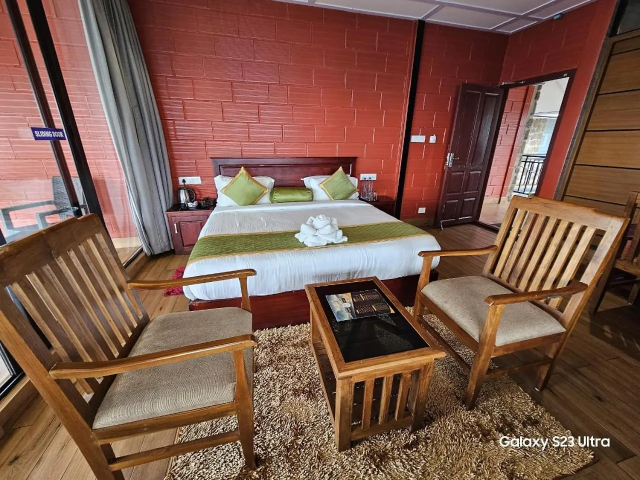 Orange Valley Hills Resort فاغامون