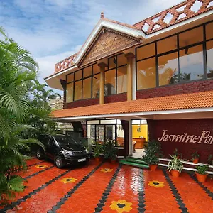 3* Resort Jasmine Palace